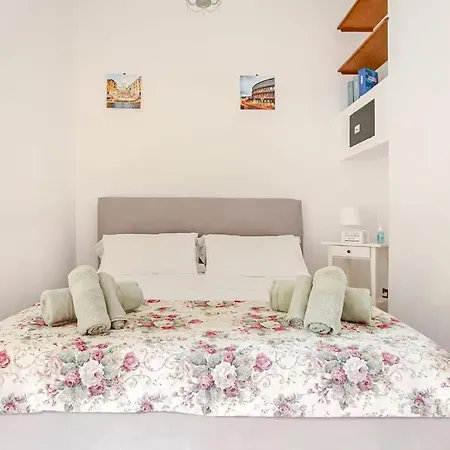 Daisy - Tiburtina Loft In Wifi Дом отдыха